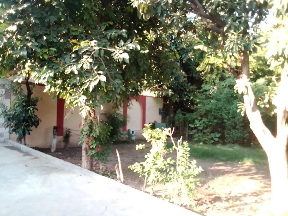 Newly Renovated Guesthouse Islamabad Ngoại thất bức ảnh